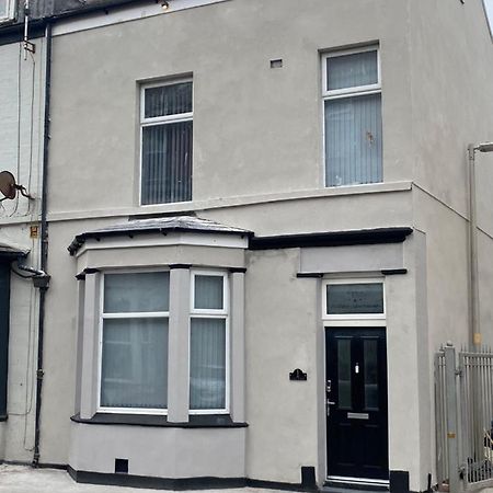 Ali'S Holiday Apartments F1 Blackpool Exterior foto